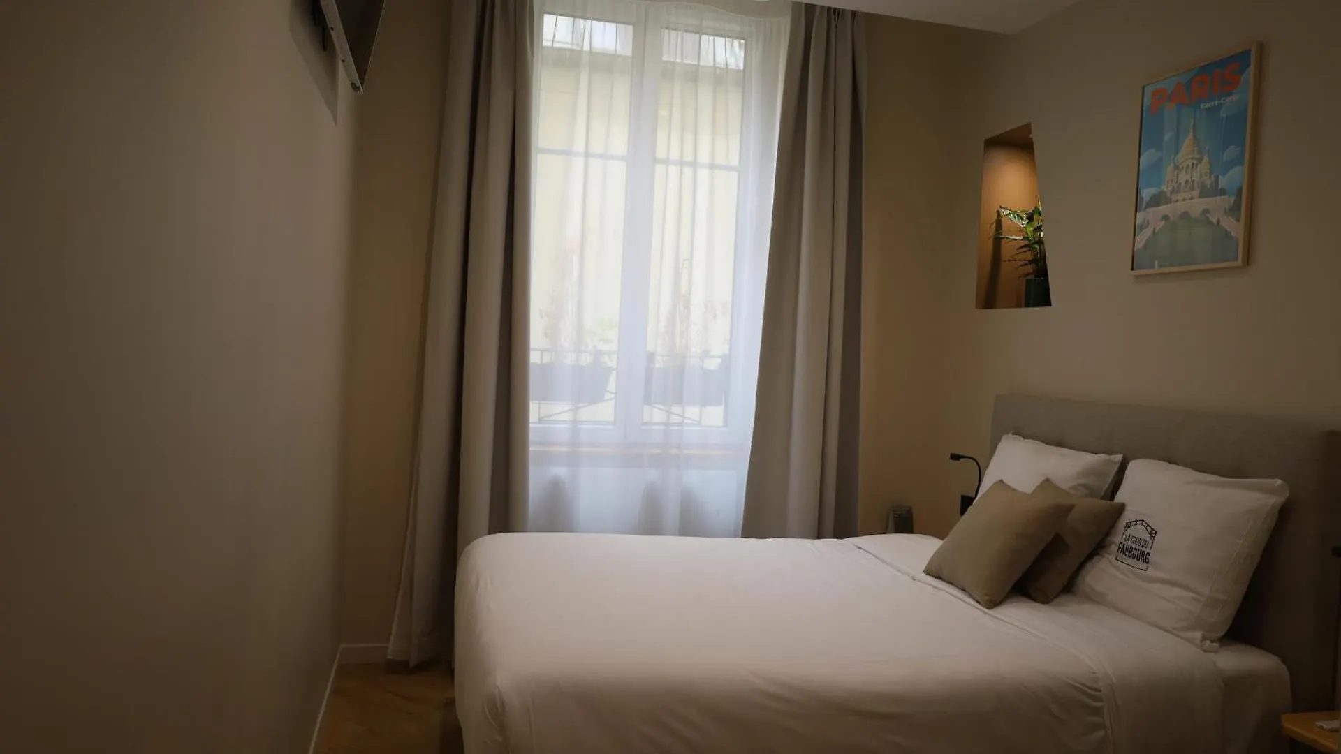 Les Chambres Du Faubourg Paris 0*,